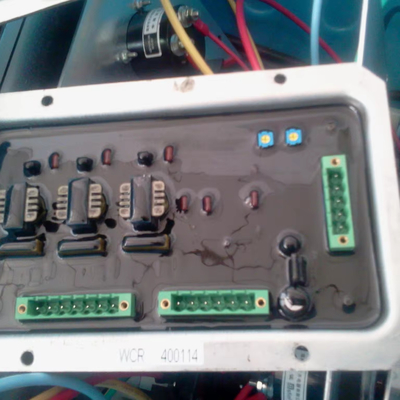Regulador de corriente de soldadura WCR de tres fases con características de seguridad mejoradas