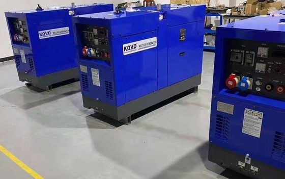 Soldadura con el generador de soldador de imán permanente KOVO Diesel con doble soporte DC600A DGW500 a 85V de voltaje de salida
